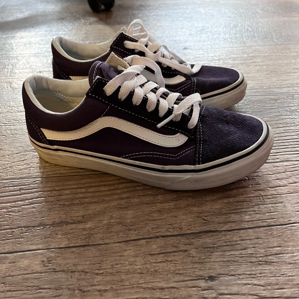 Vans Women's Sneakers in Blueish Purple and White